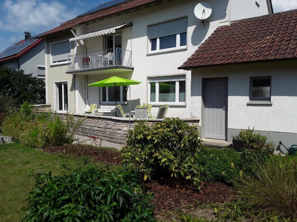 Freundliche Ferienwohnung Mit Grosser Terasse Aichstetten Екстериор снимка
